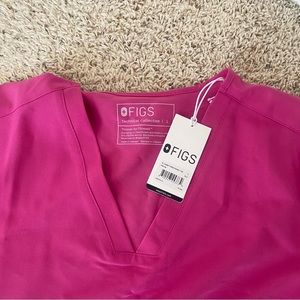 Figs 3 pocket scrub top in Orchid pink